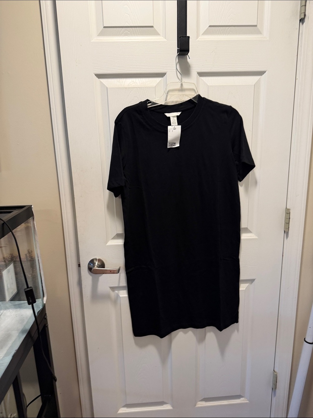 H&M Black Short-Sleeve Midi T-Shirt Dress